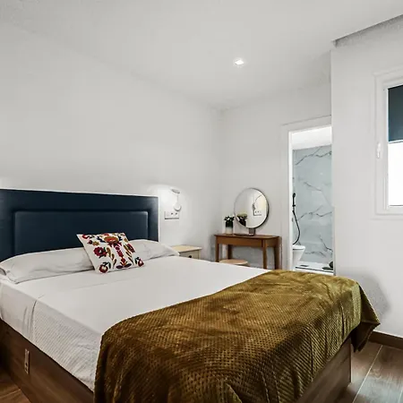 Taliarte Clavellinas * Telde