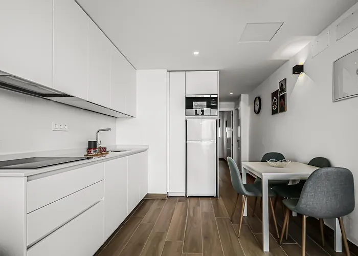 Taliarte Clavellinas *