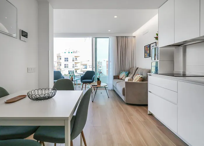 Taliarte Clavellinas * Telde