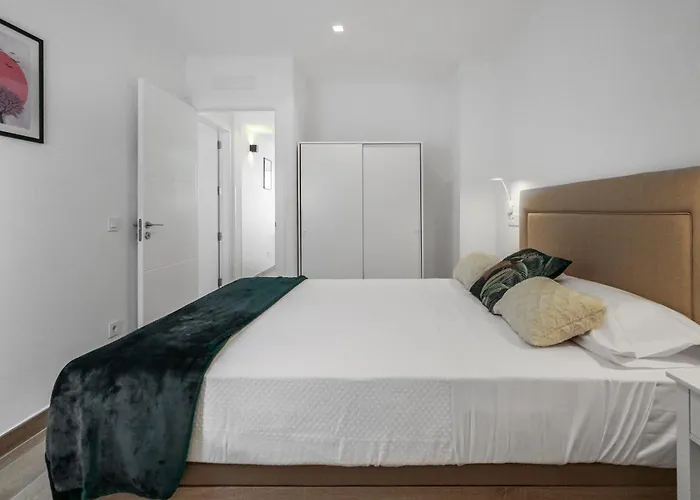 Taliarte Clavellinas *